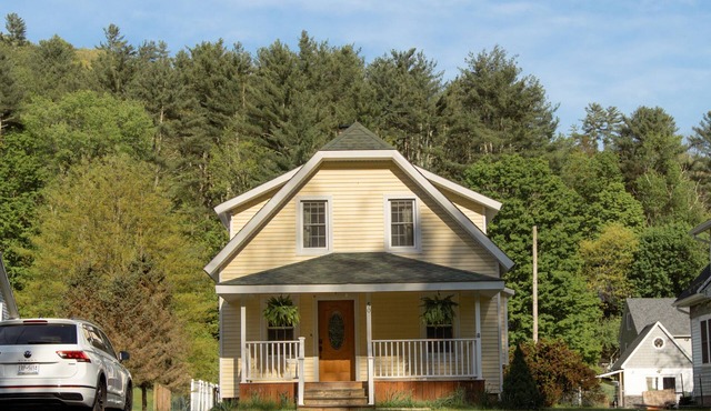Cozy Catskills Getaway