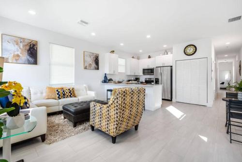 Cozy Newly Built Dwelling