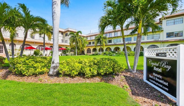 Crystal Bay Historic Hotel