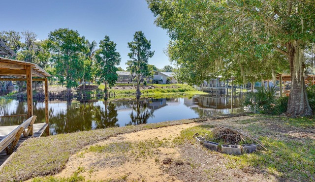 Dock & Grill: Waterfront Florida Vacation Rental!