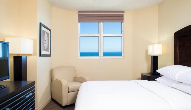 DoubleTree Resort & Spa by Hilton Ocean Point-N. Miami Beach in Sunny Isles Beach