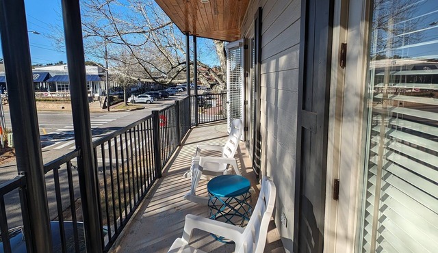 Downtown Fairhope Condo, Unit B1, Walk to everything! Great Location!