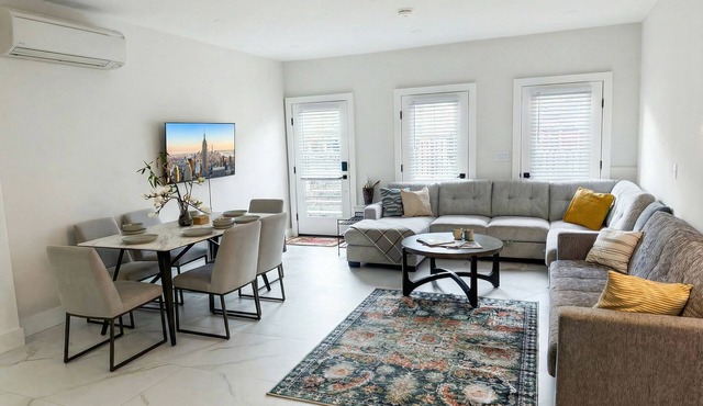 Easy Access 3Bed 2Bath Fully Furnished Quick to NYC, EWR, Dream Mall, Stadium
