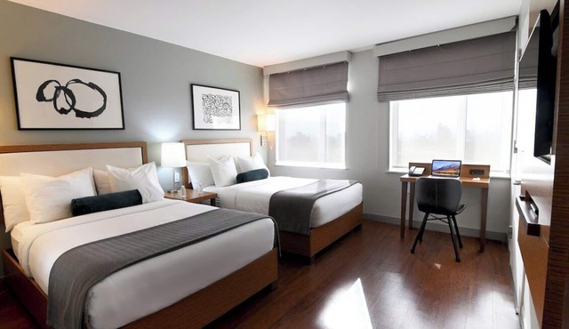 Edge Hotel