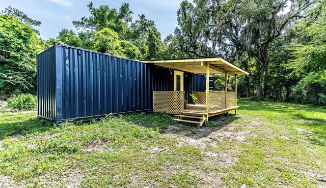 Elegant 2BR Container Home | Nature Retreat | Peaceful & Unique