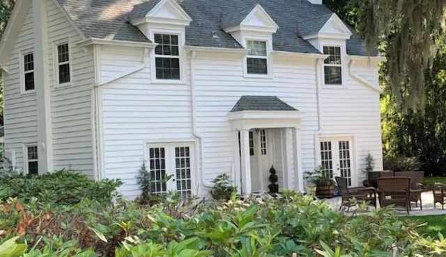ENCHANTED OAKS ESTATE-Carriage House on Private Riverfront Estate-WEDDINGS-DOCK