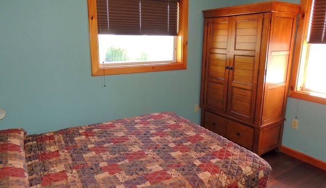 Enjoy a spectacular view of the St. Lawrence River from the Owner’s Apartment.