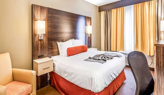 Enjoy Staying in Our 3 Suites w/Free Parking & Pool Access | 10 Mins to Airport