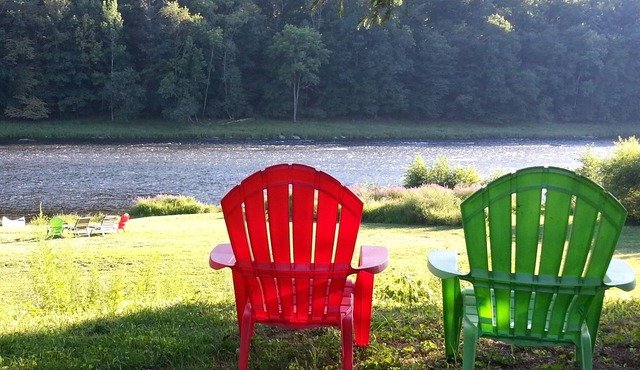ESCAPE-REFRESH-Large Riverfront Estate-Pristine, Private, Fresh Air-90miles GWB