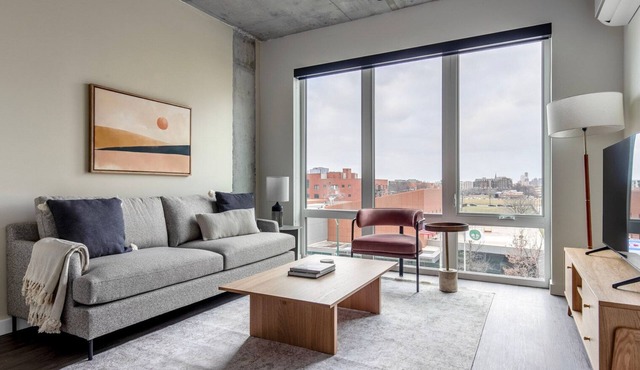Exceptional River North 1BR w/Pool, nr Riverwalk & L, by Blueground in Chicago