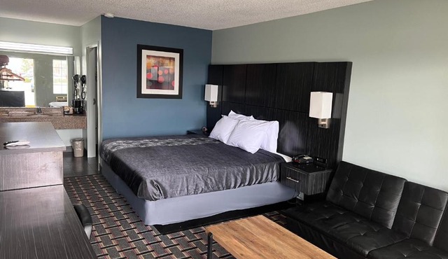 Executive Inn