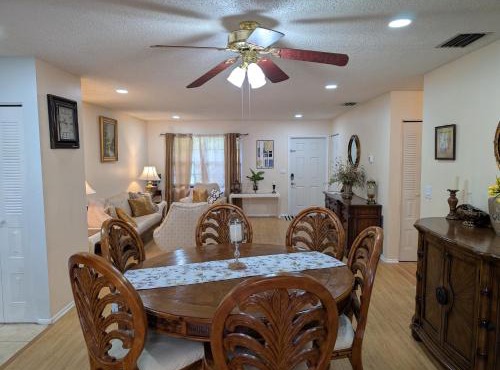 Family Friendly Quiet Near Beaches Parks and Cities
