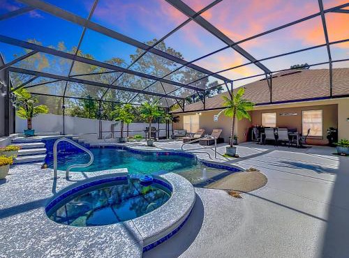 Family Oasis 12 Guests Pool Game Room BBQ
