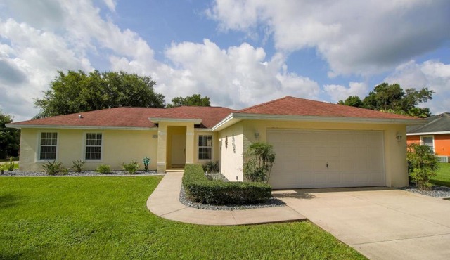 Family vacations - 3bed poolhome