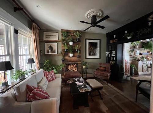 FIFA Stay Stylish Craftsman Retreat Near Transit