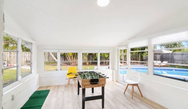 Fort Lauderdale Pool House Hidden Gem