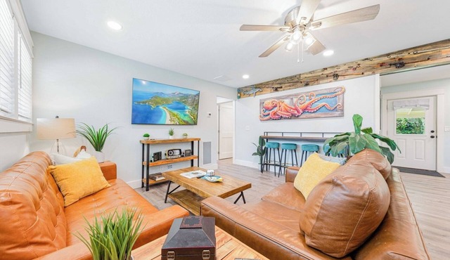 Fort Walton’s Haus22 | Beach Vibes and Backyard