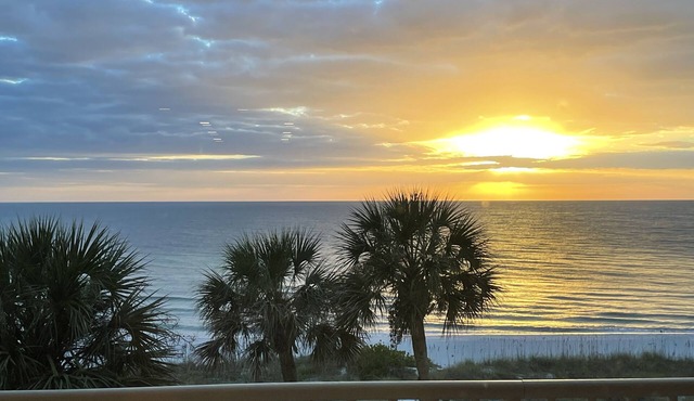 Gorgeous Gulf views and a beachfront location!