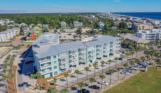 Gulf Dreams 311–Balcony Gulf View–Sleeps 6