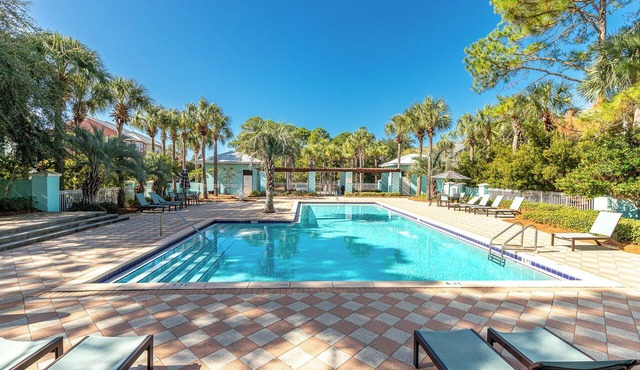 Gulf Place 1B - Stylish condo, pool, tennis, deeded beach access!