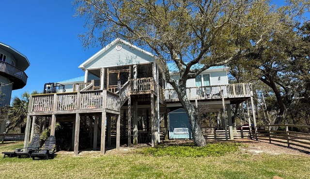 GULF SERENITY - Beachfront Home with a Lift & Private Beach!