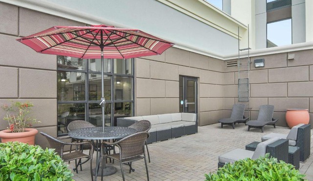 Hampton Inn & Suites Macon I-75 North