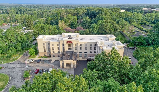 Hampton Inn & Suites Parsippany/North