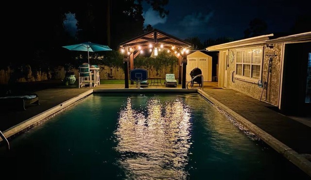 Happy OURS 206–Pool Near Beach–Sleeps 6