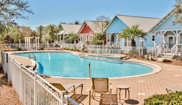 Happy Ours! 30A Cottage, Pool, Beach Access