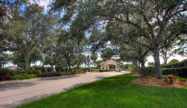 Heritage Oaks, Partee On
