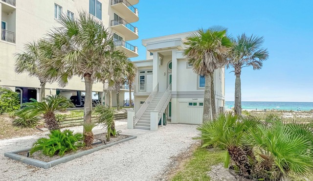 "High Tides" | Private Beachfront Home | Upgraded | My Beach Getaways