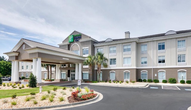 Holiday Inn Express Hotel & Suites Dublin by IHG