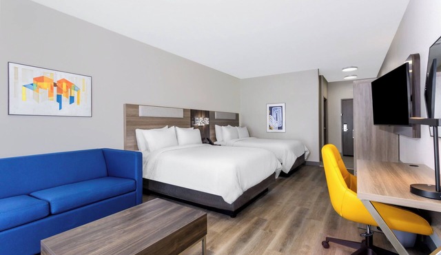 Holiday Inn Express & Suites Macclenny by IHG