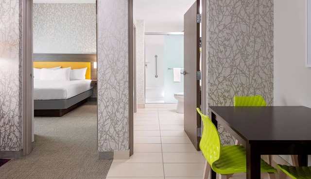 Home2 Suites by Hilton Valdosta, GA