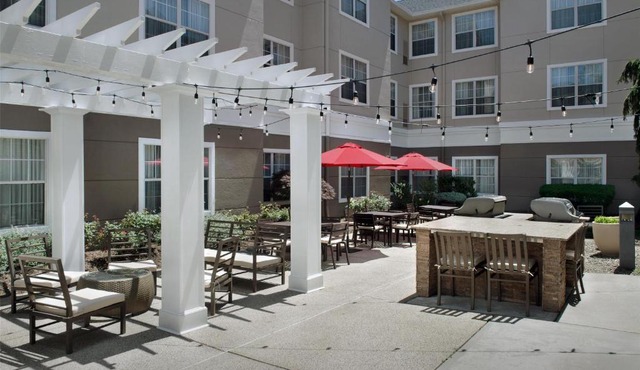 Homewood Suites by Hilton Newark-Cranford