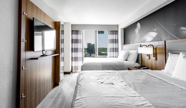 Hotel Ninety Five - JFK Airport