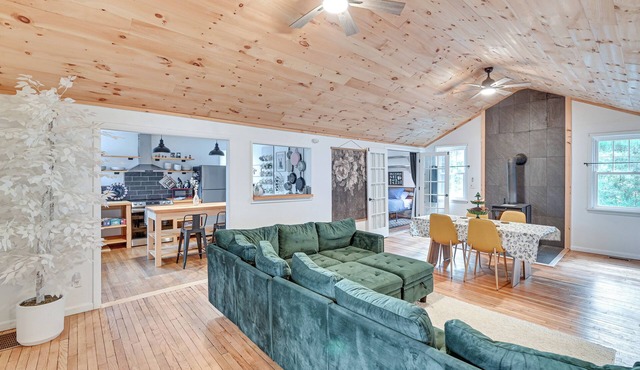 Ice Fish, Snowshoe & Ski: Group Getaway in Summit