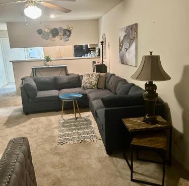 Jolly Accommodations Express - Sleeps 7 in Memphis