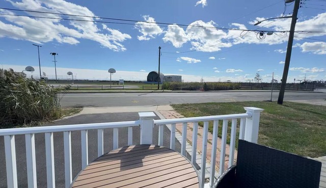 Joyful Beach House, viewing The Great South Bay