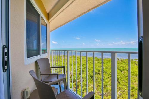Keys Escape Oceanfront Resort Condo Sleeps 6