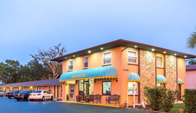 Knights Inn Kissimmee