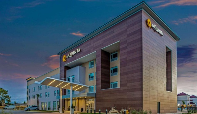 La Quinta Inn & Suites by Wyndham Miramar Beach-Destin