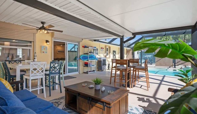 Lagoon Breeze Beach House