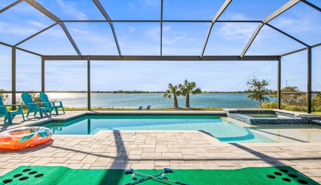 Lake Front Dream Home w/Pool Featured on HGTV