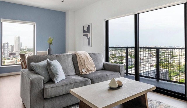 Landing | Amazing 2BD, Pool