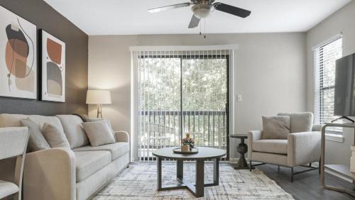 Landing at Bartram Park - 2 Bedrooms in Southside