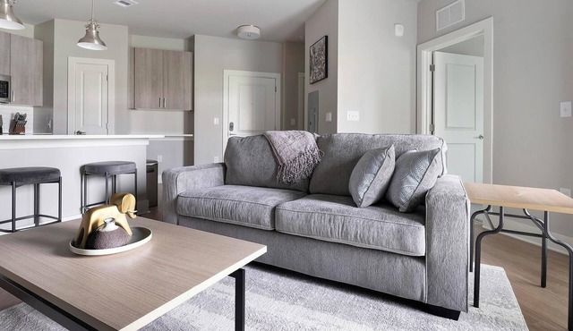 Landing | Beautiful 1BD, Clubhouse, Gym
