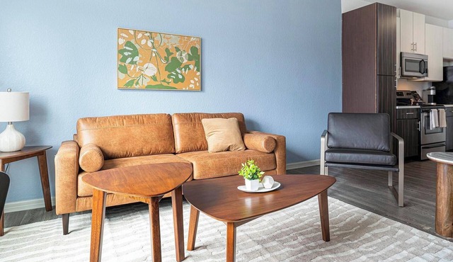 Landing | Beautiful 1BD, Gym, Clubhouse