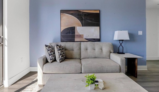 Landing | Beautiful 2BD, Rooftop Lounge