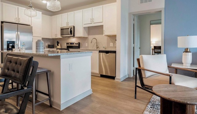 Landing | Chic 1BD, Clubhouse, Gym